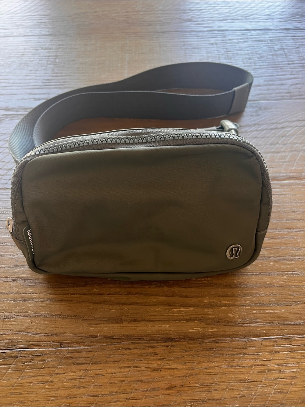 lululemon athletica Gray Green Everywhere Belt Bag with Adjustable Strap